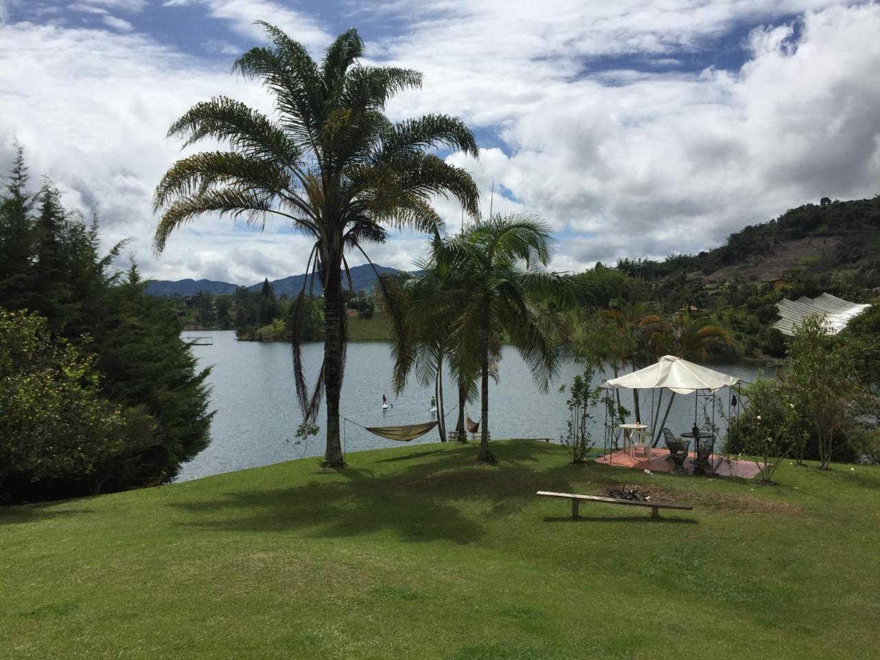 Casa Finca Tipica The Lake Hotel Guatapé Extérieur photo